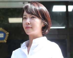 Hwang Jung Eum bị đề nghị 3 năm tù vì chiếm dụng 4,3 tỉ won để đầu tư tiền ảo