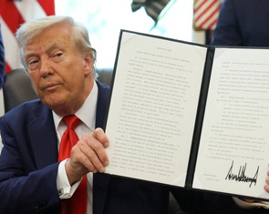 Ông Trump: 'Tôi không phải là độc tài'