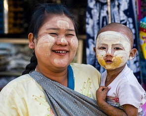 Phong cách trang điểm đặc biệt của phụ nữ Myanmar đoạt giải nhất ‘Vẻ đẹp ASEAN - Dấu ấn Việt Nam’