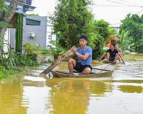 Hàng trăm nhà dân ở Thanh Hóa bị ngập lụt sau bão số 5