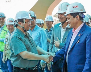 Kỳ tích mái vòm thép quy mô bậc nhất thế giới được xây dựng 'thần tốc' bởi trí tuệ Việt