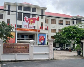 Hàng loạt phó giám đốc sở ở Cà Mau xin nghỉ hưu trước tuổi