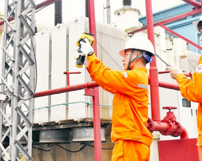 Tiêu thụ điện tiếp tục phá kỷ lục, công suất tăng thêm bằng hai lần thủy điện Sơn La