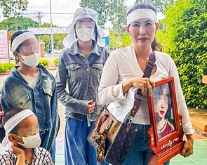 Khởi tố tài xế tông nữ sinh Vĩnh Long tử vong