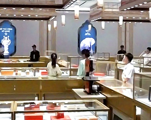 Shop bán hàng không rõ nguồn gốc ở Khánh Hòa với 29 thành viên người Trung Quốc