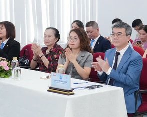 Lần đầu tiên nhiều doanh nghiệp bảo hiểm nhân thọ và khách hàng cùng lên tiếng về chi trả bồi thường