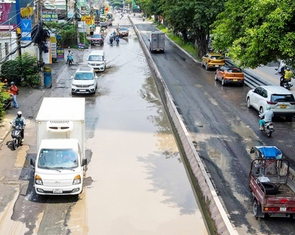 Đường Nguyễn Xiển xuống cấp sau bàn giao, ai chịu trách nhiệm?