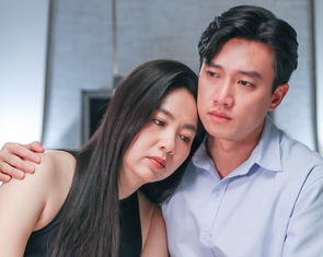 Lê Khánh đóng cặp 'hồng hài nhi' Quốc Trường, ông xã Tuấn Khải giả vờ ghen