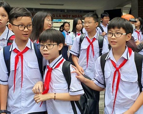 Công bố thời gian vào học, tan học ở TP.HCM: Phụ huynh thở phào