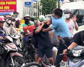 Xác minh clip cụ ông bị đánh tới tấp tại giao lộ ở phường Sài Gòn