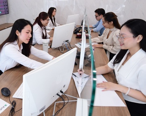 Chính phủ sẽ nghiên cứu áp dụng bán khống chứng khoán, giao dịch trong ngày