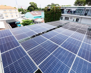 Chi phí tự làm cao, người dân ngóng hỗ trợ lắp điện mặt trời áp mái