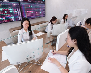 Chứng khoán Việt đạt 9/9 tiêu chí nâng hạng, sắp đón dòng vốn tỉ đô?