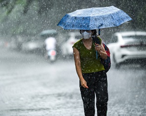 Thời tiết hôm nay 19-9: Bão số 8 gây mưa gió trên Biển Đông, đất liền mưa rào