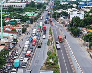 Chậm tiến độ nút giao Mỹ Thủy: Vướng pháp lý, tiền bồi thường tăng gấp ba