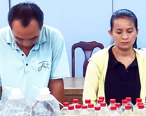 Làm giấm bằng axit và nước lã: Cần xử phạt 'nặng đô' với thực phẩm giả
