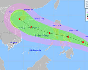 Bão Bualoi khi vào Biển Đông đi nhanh, hướng về vịnh Bắc Bộ, gây sóng cao 7m