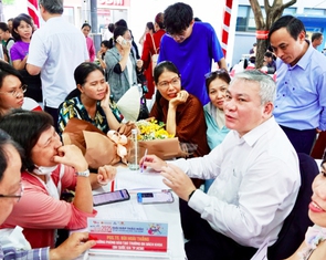 Đừng đổi mới tuyển sinh kiểu 'vừa làm vừa sửa'