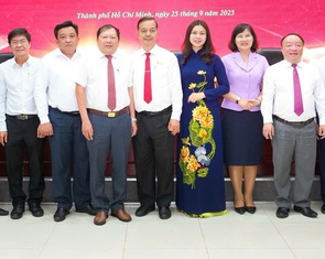 Hiện mỗi công chức phải đảm nhiệm 4-9 nhiệm vụ