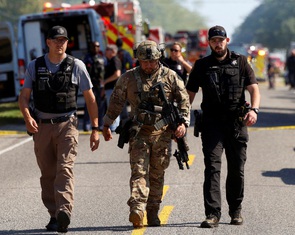 Ông Trump chỉ trích vụ xả súng, phóng hỏa nhà thờ ở Michigan