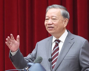 Bộ Chính trị: Khẩn trương triển khai dự án điện hạt nhân Ninh Thuận 1, 2, vận hành 2030 - 2035