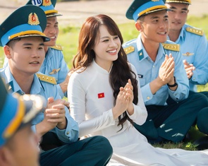 Hậu đại lễ 2-9, Huyền Anh Yoko mới ra MV vì chờ những thước phim diễu binh say đắm lòng người