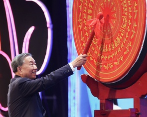 Tổng Bí thư Tô Lâm dự lễ khai giảng, kỷ niệm 80 năm truyền thống ngành giáo dục