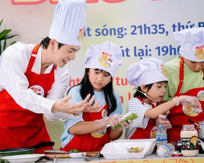 Đầu Bếp Nhí - Little Chef: Căn bếp nhỏ thắp sáng bản lĩnh lớn