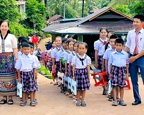 Của cho không bằng cách cho