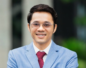 Giữ gìn môi trường không chỉ là dầm mình dưới kênh rạch
