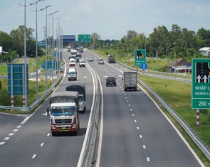 Thu phí đường cao tốc TP.HCM - Trung Lương - Mỹ Thuận trước và sau khi mở rộng thế nào?