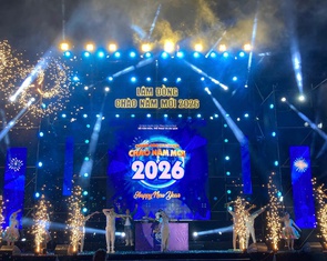 Biển người đón năm mới 2026, Lâm Đồng bừng sáng khát vọng vươn mình