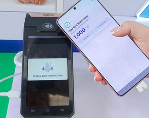Zalopay tiên phong triển khai 'Thanh Toán Chạm' tại các điểm thanh toán thẻ