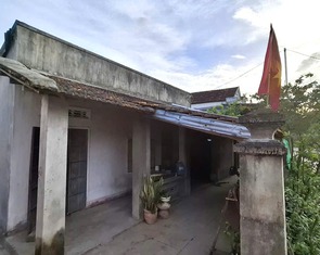 Đón Tết trong ngôi nhà chái gãy