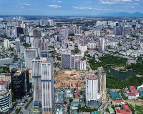 Hà Nội: Giá bán chung cư nội đô gấp đôi vùng ven