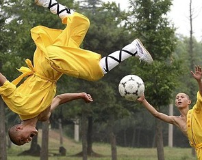 Trung Quốc đưa kung fu Thiếu Lâm vào đào tạo bóng đá