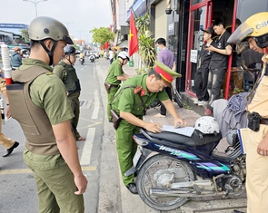 TP.HCM mạnh tay lập lại trật tự vỉa hè, nhiều nơi đã thông thoáng