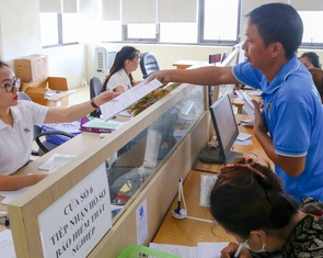 Tin tức sáng 24-1: Không được hưởng trợ cấp thất nghiệp khi đủ điều kiện hưởng lương hưu