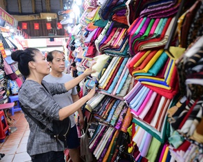 Doanh nghiệp, hộ kinh doanh không phải khai, nộp phí môn bài từ 2026