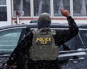 Đặc vụ ICE bắn chết dân thường ở Minnesota có bị truy tố hình sự?