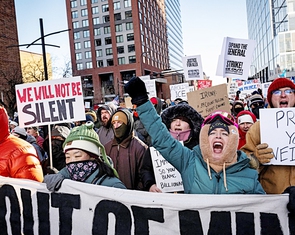 Nước Mỹ phân cực vì vụ ICE bắn người biểu tình