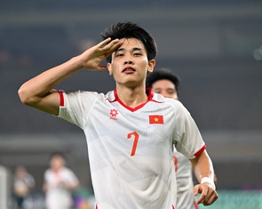 Giành Vua phá lưới, Đình Bắc tiếp tục được AFC vinh danh