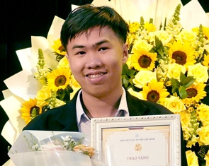 Xuất hiện tác giả trẻ tuổi nhất trong lịch sử giải thưởng Hội Nhà văn TP.HCM