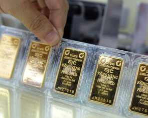 Giá vàng miếng SJC lên 190,8 triệu đồng/lượng rồi quay đầu giảm