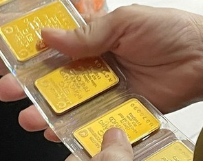 Chưa tới 24 tiếng, giá vàng miếng SJC 'bốc hơi' 9 triệu, còn 172 triệu đồng/lượng