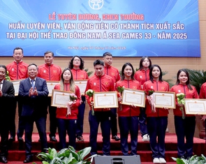 Hà Nội tặng 3 tỉ đồng cho đoàn thể thao thủ đô dự SEA Games 33