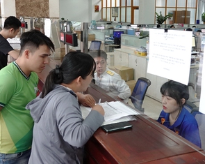 Mức giảm trừ gia cảnh tăng: Người làm công ăn lương vẫn... bị thiệt