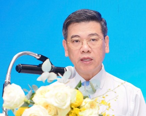 Phát triển TP.HCM thành trung tâm dịch vụ lớn, thí điểm giao dịch thịt heo qua sàn