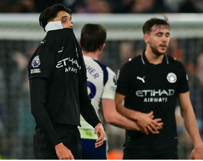 Man City bị cầm hòa sau khi dẫn trước Tottenham 2 bàn
