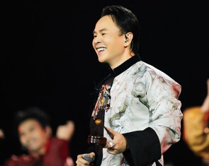 Binz tự vấn về sự thay đổi của chính mình trong ca khúc 'Gọi anh dậy'